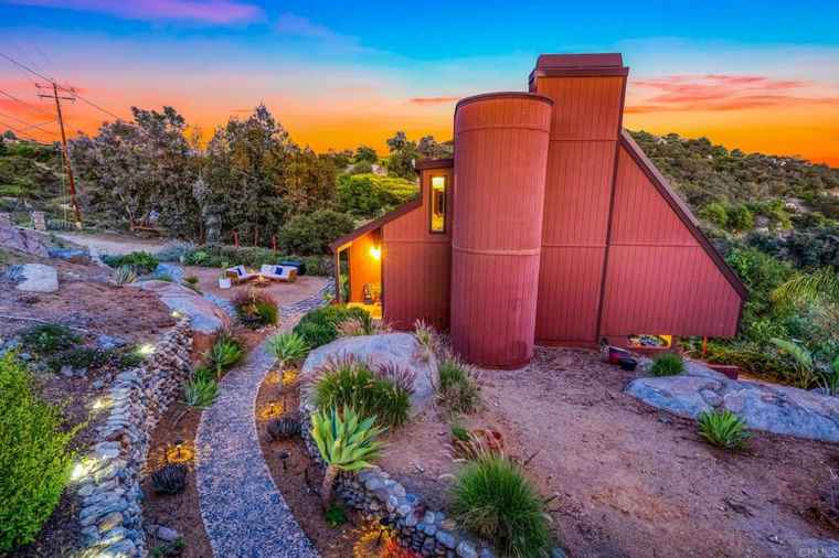 Photo of 30593 Miller Rd Valley Center, CA 92082