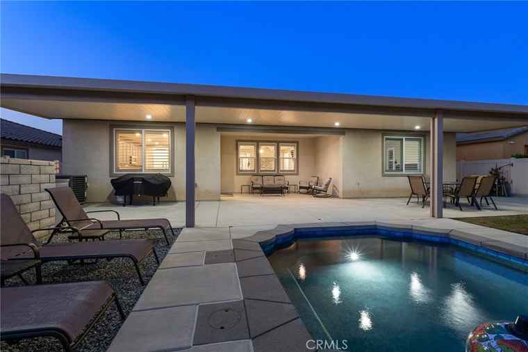 Photo of 22811 Rolling Brook Ln Wildomar, CA 92595