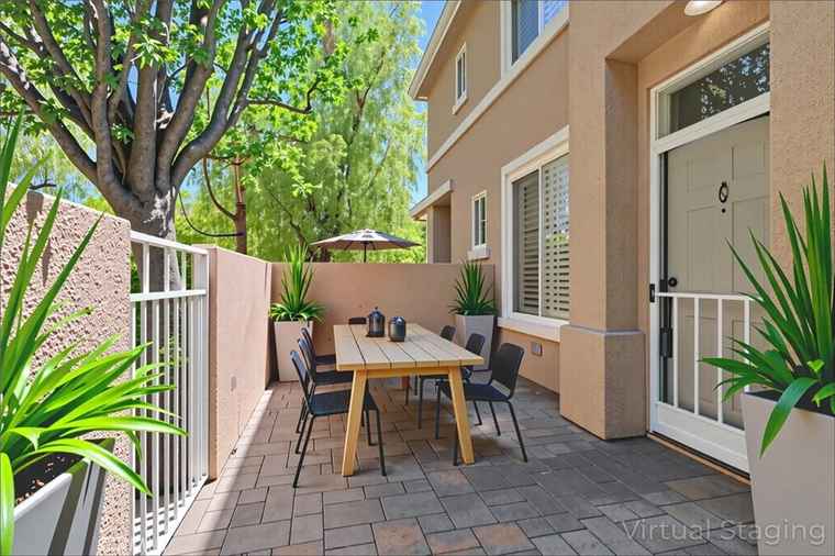 Photo of 25781 Perlman Pl Unit B Stevenson Ranch, CA 91381