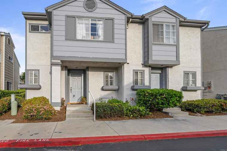 Photo of 2126 Kings View Cir Spring Valley, CA 91977
