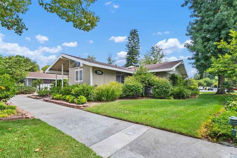 Photo of 724 Avenida Majorca Unit A Laguna Woods, CA 92637