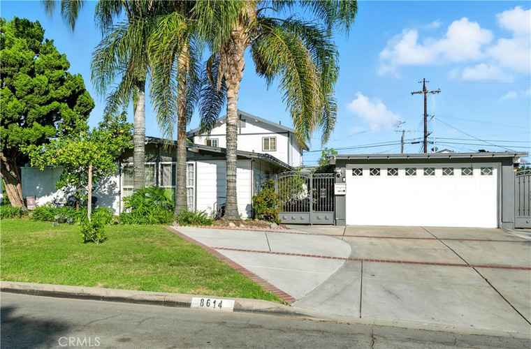 Photo of 8614 Amsdell Ave Whittier, CA 90605