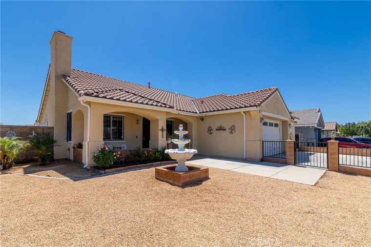 Photo of 1797 Wheelbarrow Way San Jacinto, CA 92582