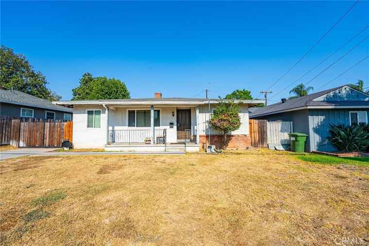 Photo of 10010 Cole Rd Whittier, CA 90603