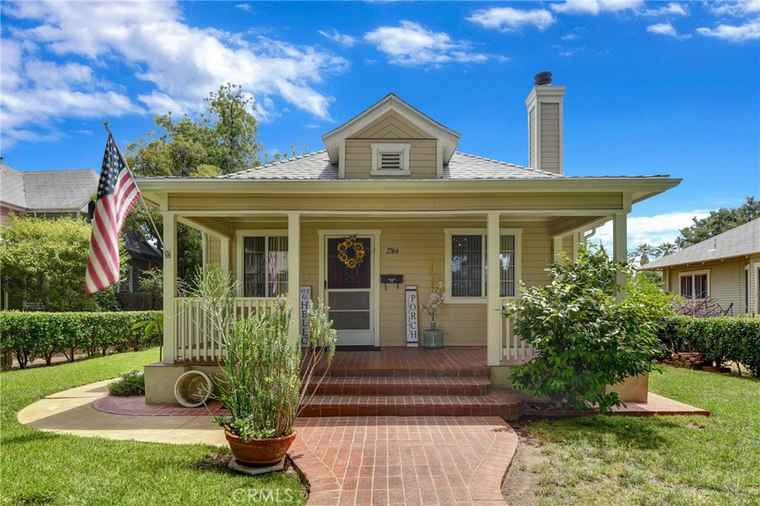 Photo of 2364 6th St La Verne, CA 91750
