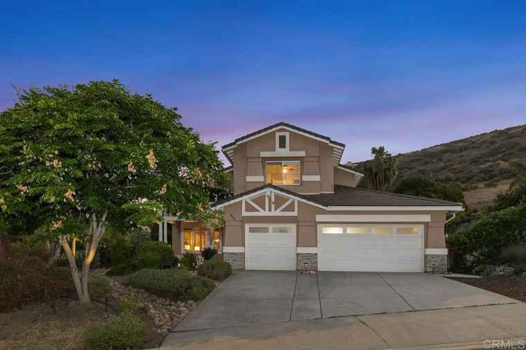 Photo of 9892 Mollie Ln Santee, CA 92071