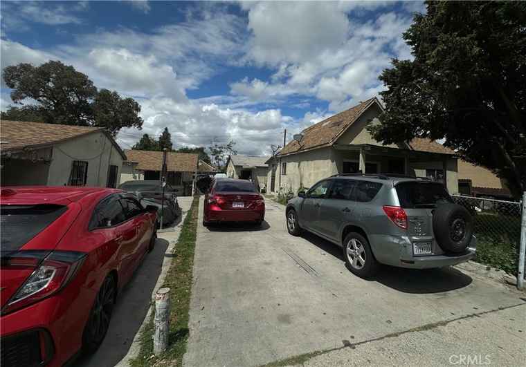 Photo of 6537 San Juan St Paramount, CA 90723