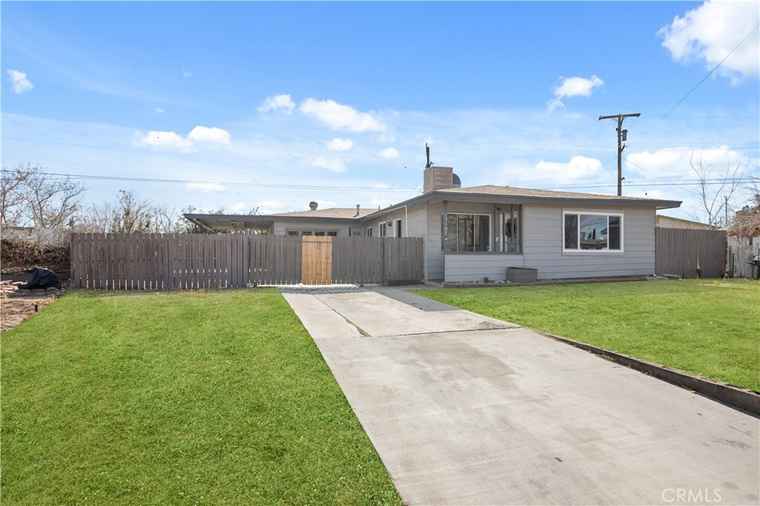 Photo of 15107 Prado Ct Victorville, CA 92395