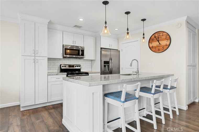 Photo of 17700 Palo Verde Ave Cerritos, CA 90703