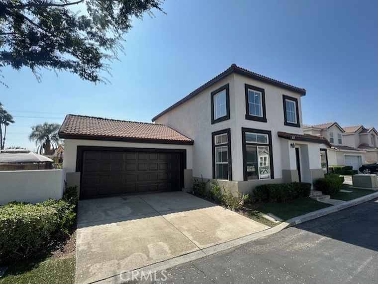 Photo of 212 Oakview Dr Azusa, CA 91702