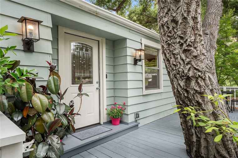 Photo of 90 Sherwood Dr Westlake Village, CA 91361
