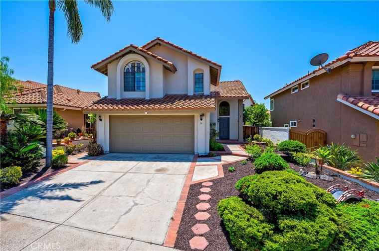 Photo of 16 Snowberry Rancho Santa Margarita, CA 92688