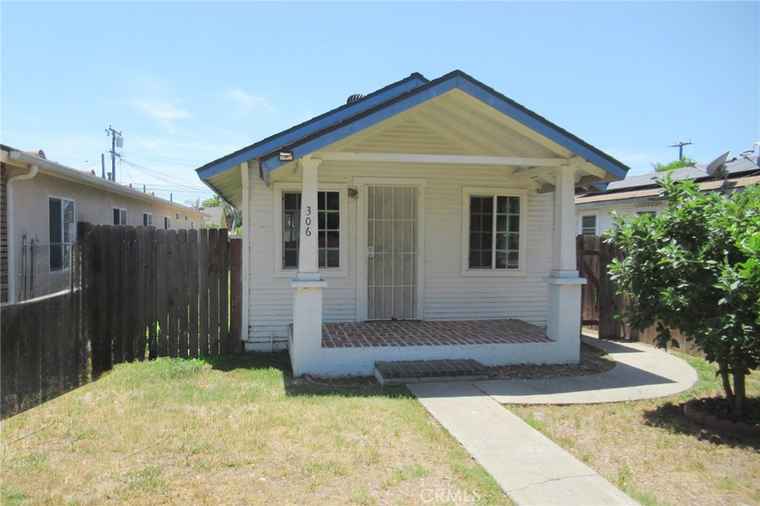 Photo of 306 E Park St Ontario, CA 91761