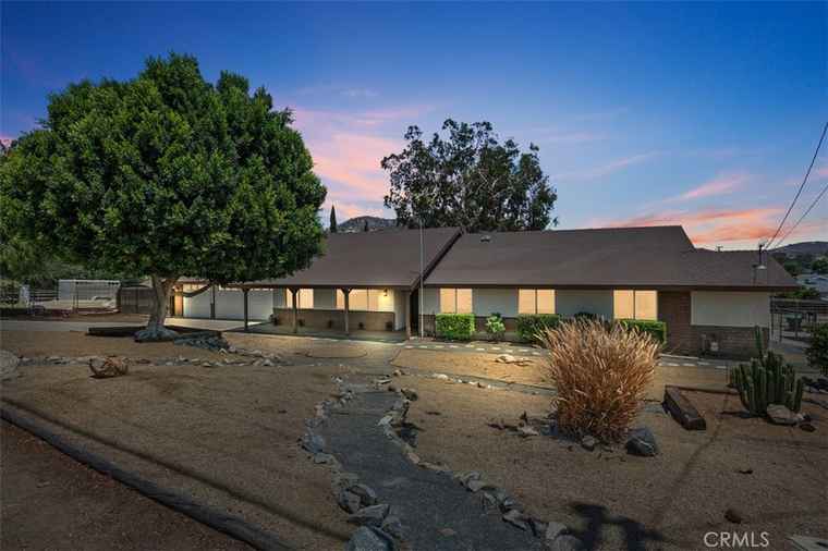 Photo of 2703 Reservoir Dr Norco, CA 92860