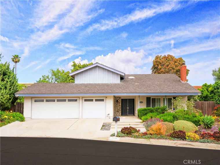 Photo of 28408 Quailhill Dr Rancho Palos Verdes, CA 90275