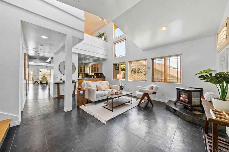 Photo of 7439 Carrie Ridge Way San Diego, CA 92139