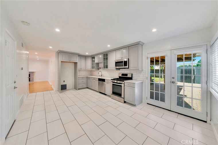 Photo of 24961 Express Dr Laguna Hills, CA 92653