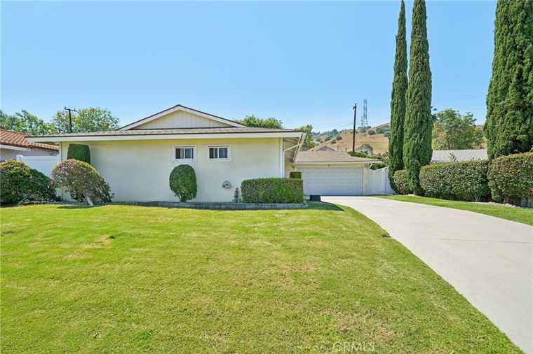 Photo of 18472 Dragonera Dr Rowland Heights, CA 91748