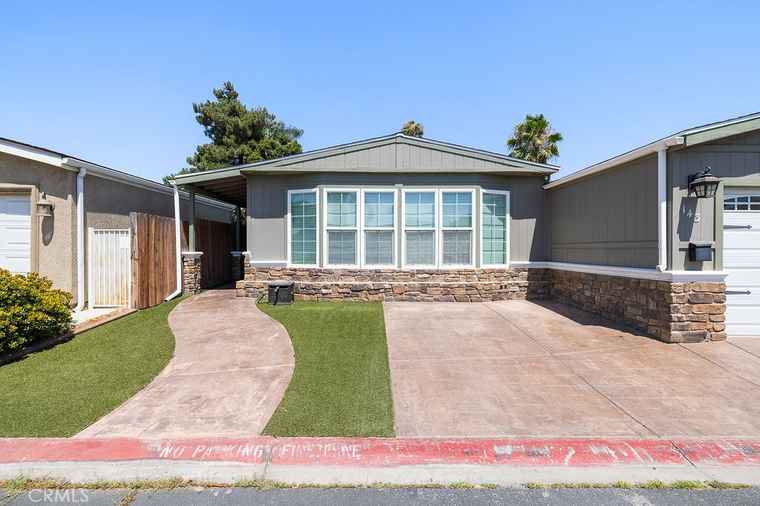 Photo of 700 E Washington St #143 Colton, CA 92324