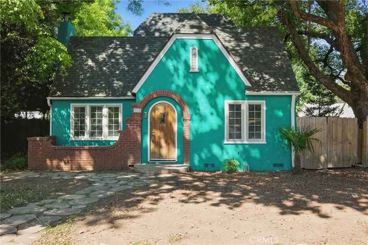 Photo of 915 Poplar St Chico, CA 95928