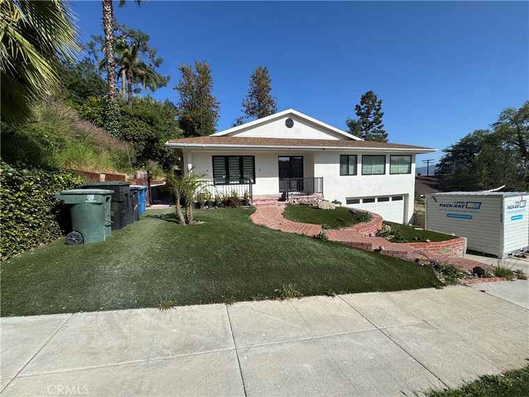 Photo of 906 Groton Dr Burbank, CA 91504