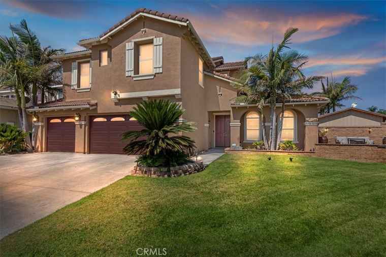 Photo of 7213 Cottage Grove Dr Eastvale, CA 92880