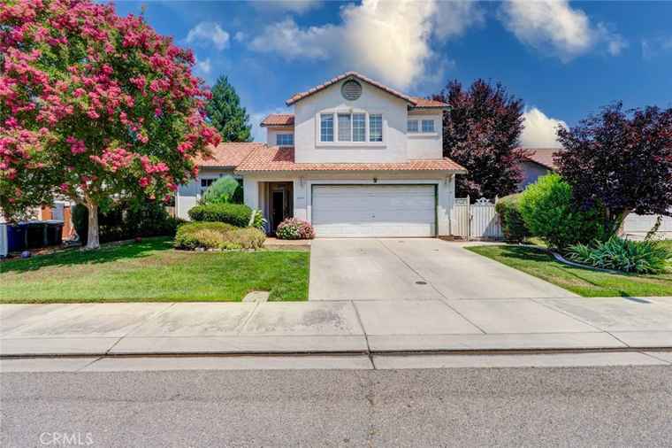 Photo of 2049 Spy Glass Ct Merced, CA 95340