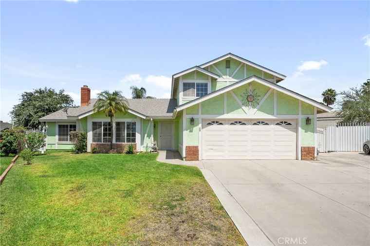 Photo of 14133 Austene Cir Moreno Valley, CA 92553