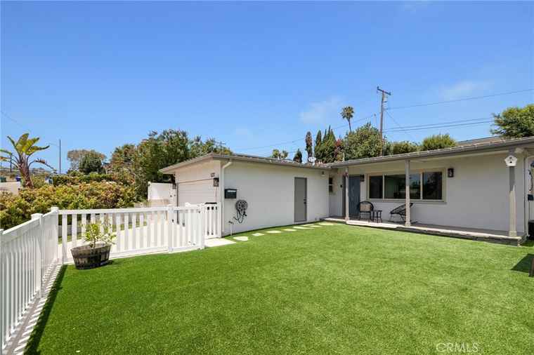Photo of 1337 Curtis Ave Manhattan Beach, CA 90266