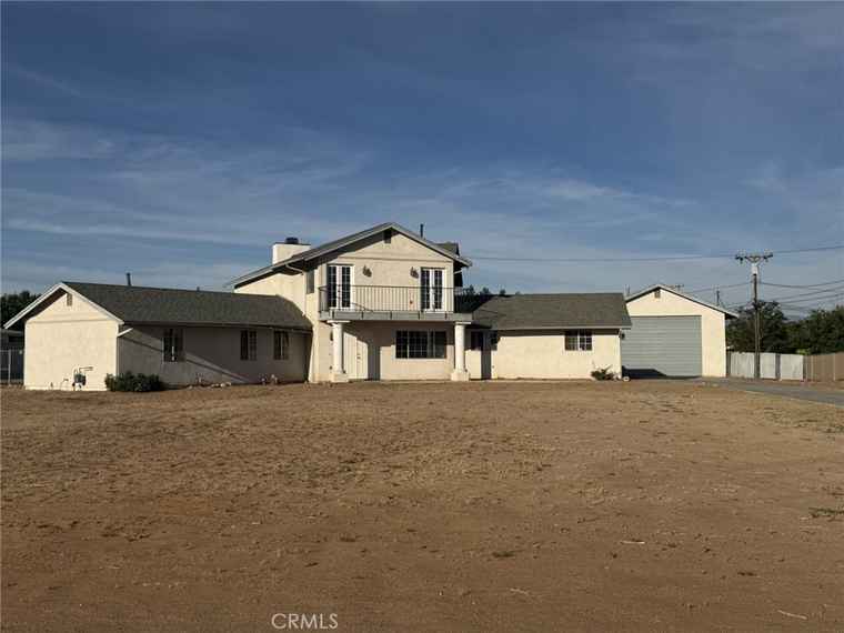 Photo of 20635 Tonawanda Rd Apple Valley, CA 92307