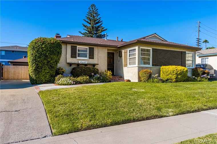 Photo of 917 W Palmyra Ave Orange, CA 92868