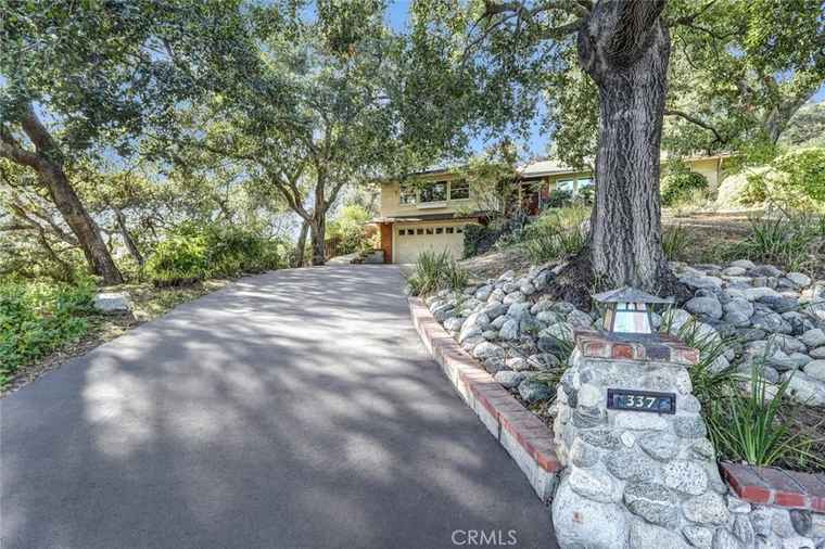 Photo of 337 Meadow Ln Monrovia, CA 91016