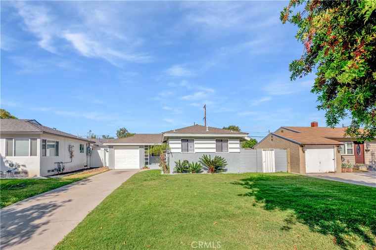 Photo of 5817 Fidler Ave Lakewood, CA 90712