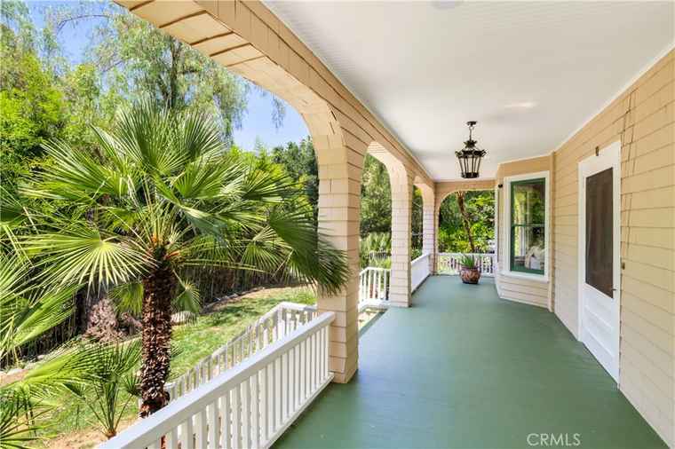 Photo of 16 Campbell Ave Redlands, CA 92373