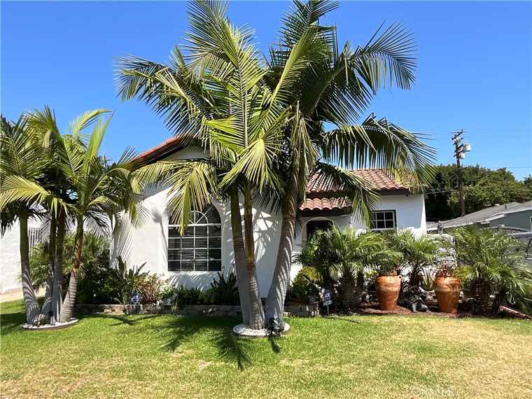 Photo of 10430 San Jose Ave South Gate, CA 90280