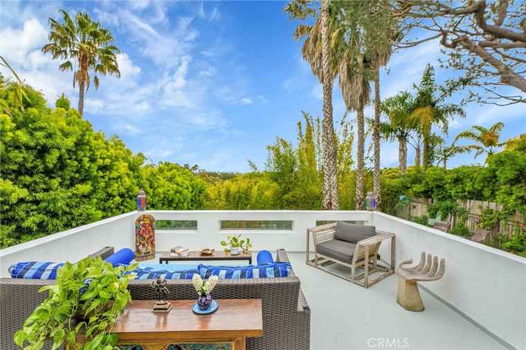 Photo of 2025 Navy St Santa Monica, CA 90405