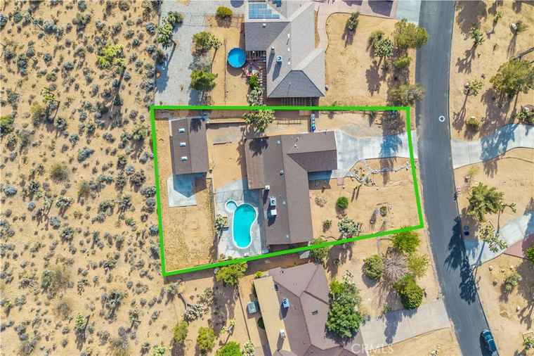 Photo of 58957 Pueblo Trl Yucca Valley, CA 92284