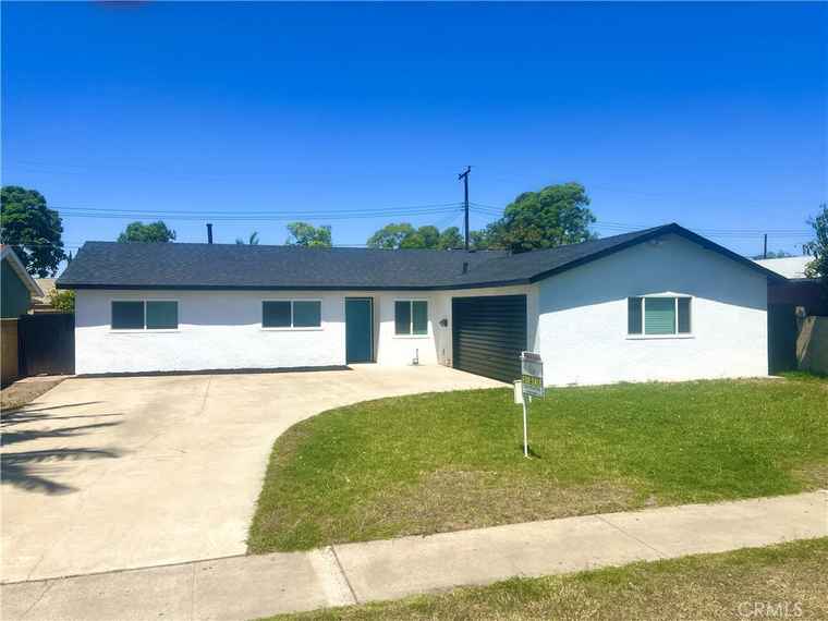 Photo of 1626 S Pacific Ave Santa Ana, CA 92704
