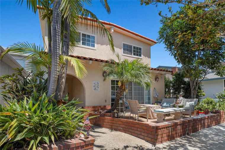 Photo of 529 3rd St Manhattan Beach, CA 90266
