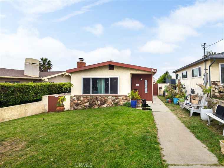 Photo of 512 Lomita St El Segundo, CA 90245