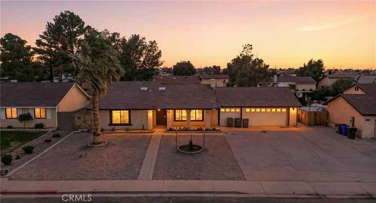 Photo of 13036 Petaluma Rd Victorville, CA 92392