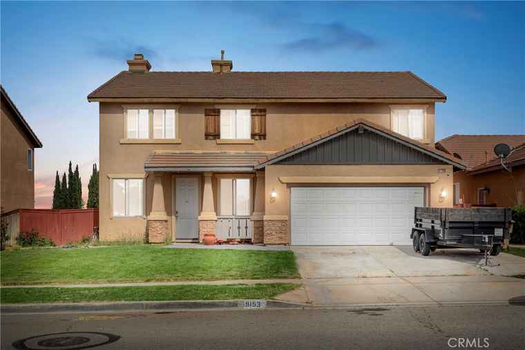 Photo of 9153 Ravenswood Ave Hesperia, CA 92344