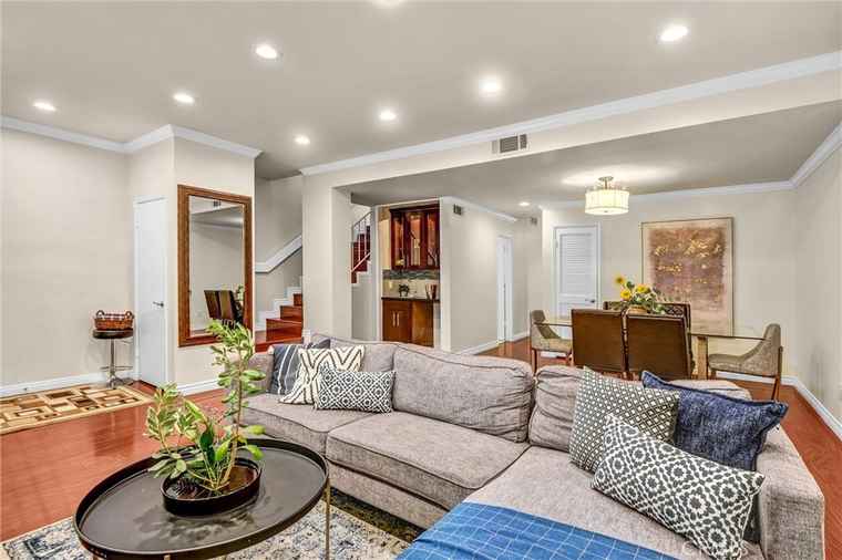 Photo of 407 W Duarte Rd #8 Arcadia, CA 91007