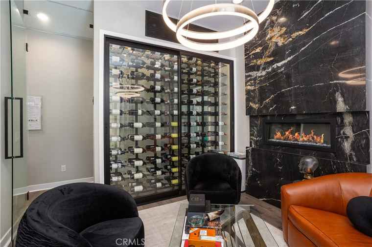 Photo of 35 Ebb Tide Cir Newport Beach, CA 92663