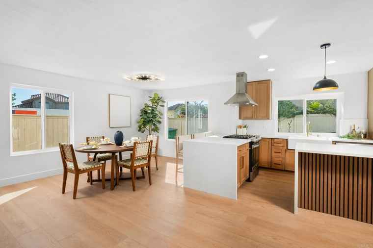 Photo of 454 Via Cruz Oceanside, CA 92057