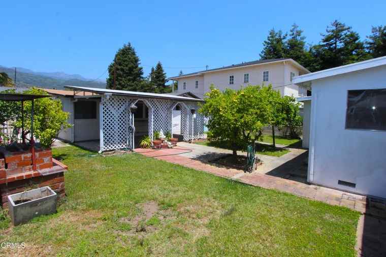 Photo of 5021 Alvarado St Carpinteria, CA 93013