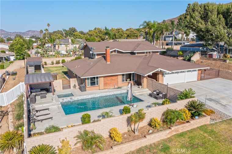 Photo of 3985 Oakridge Cir Norco, CA 92860