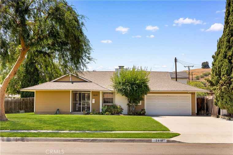 Photo of 2819 Castle Rock Rd Diamond Bar, CA 91765