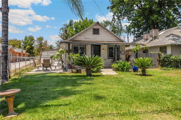 Photo of 1003 Stevenson St Colton, CA 92324