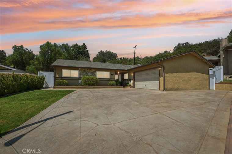 Photo of 1219 S Concord Ln Glendora, CA 91740